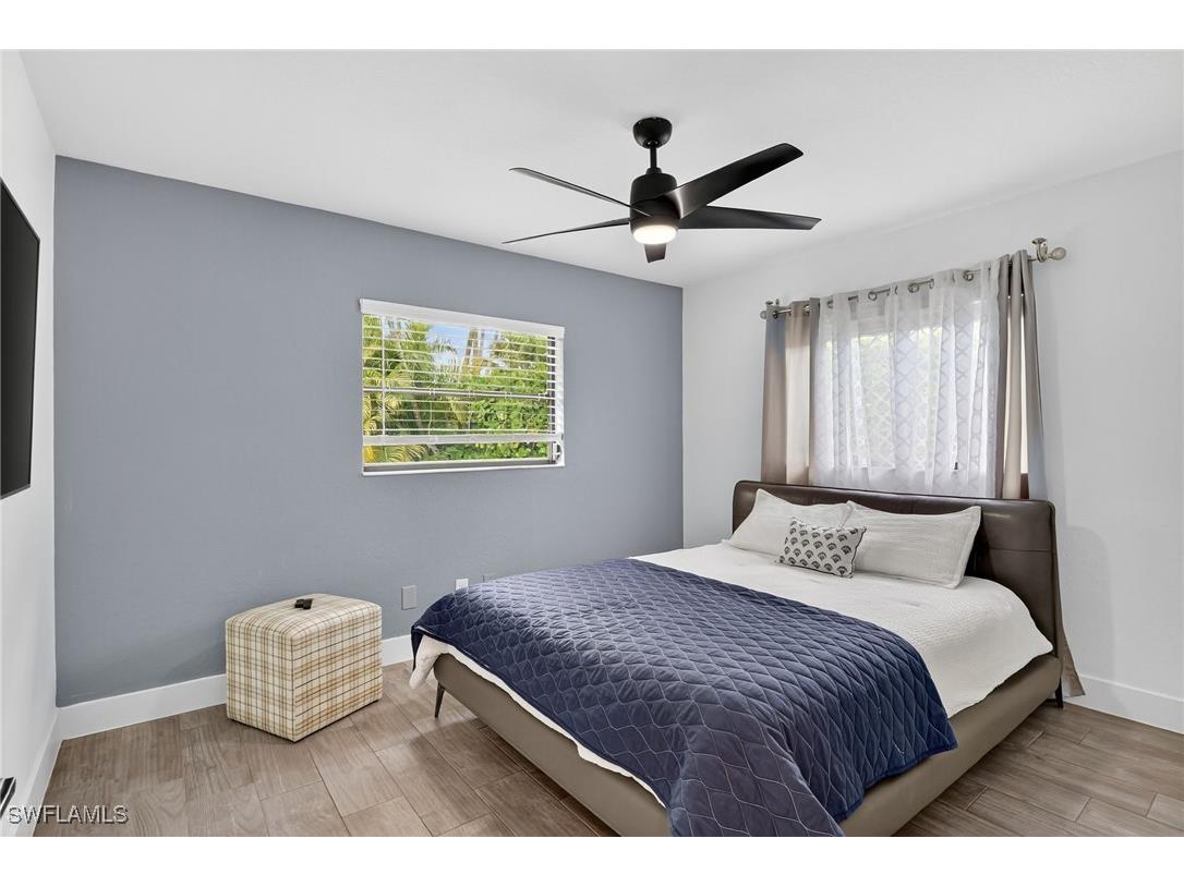 5270 Berkeley Drive Naples FL 34112 225079174 image32