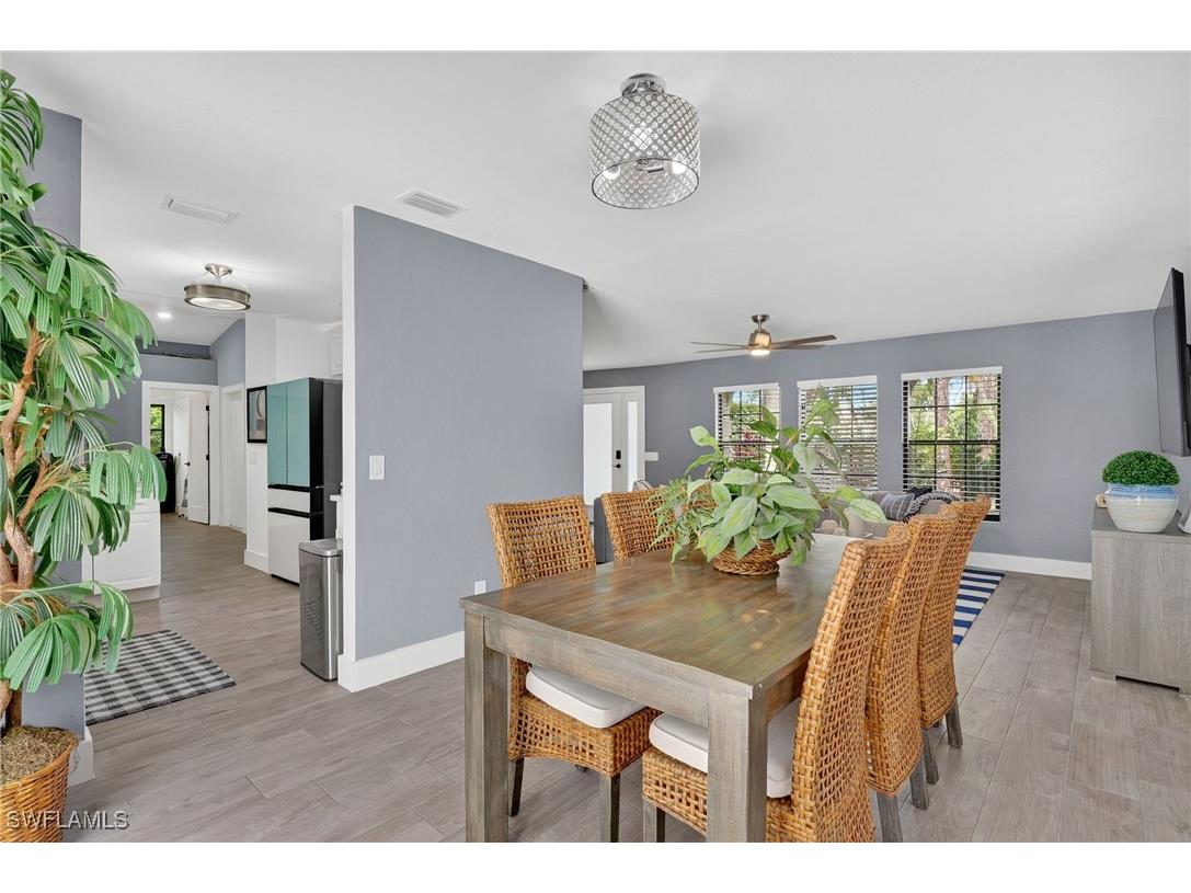 5270 Berkeley Drive Naples FL 34112 225079174 image8