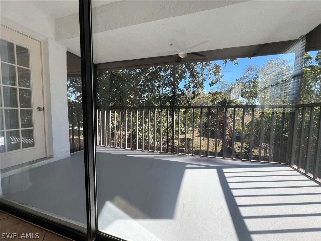 5270 Treetops Drive #J201 Naples FL 34113 226004038 image16