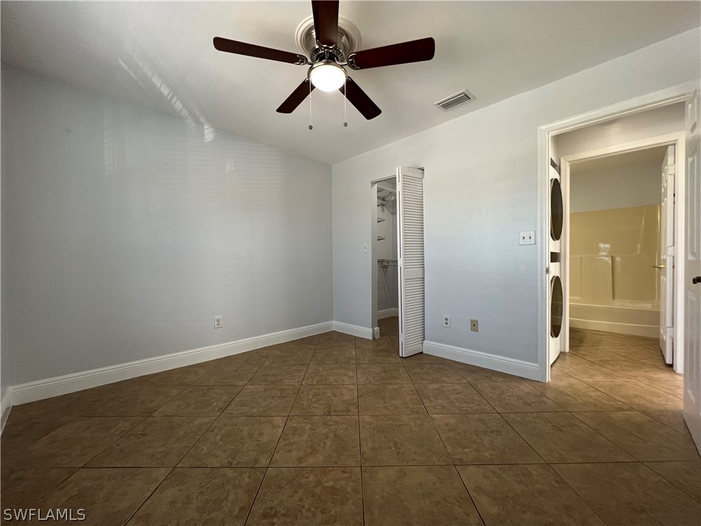 5270 Treetops Drive #J201 Naples FL 34113 226004038 image20