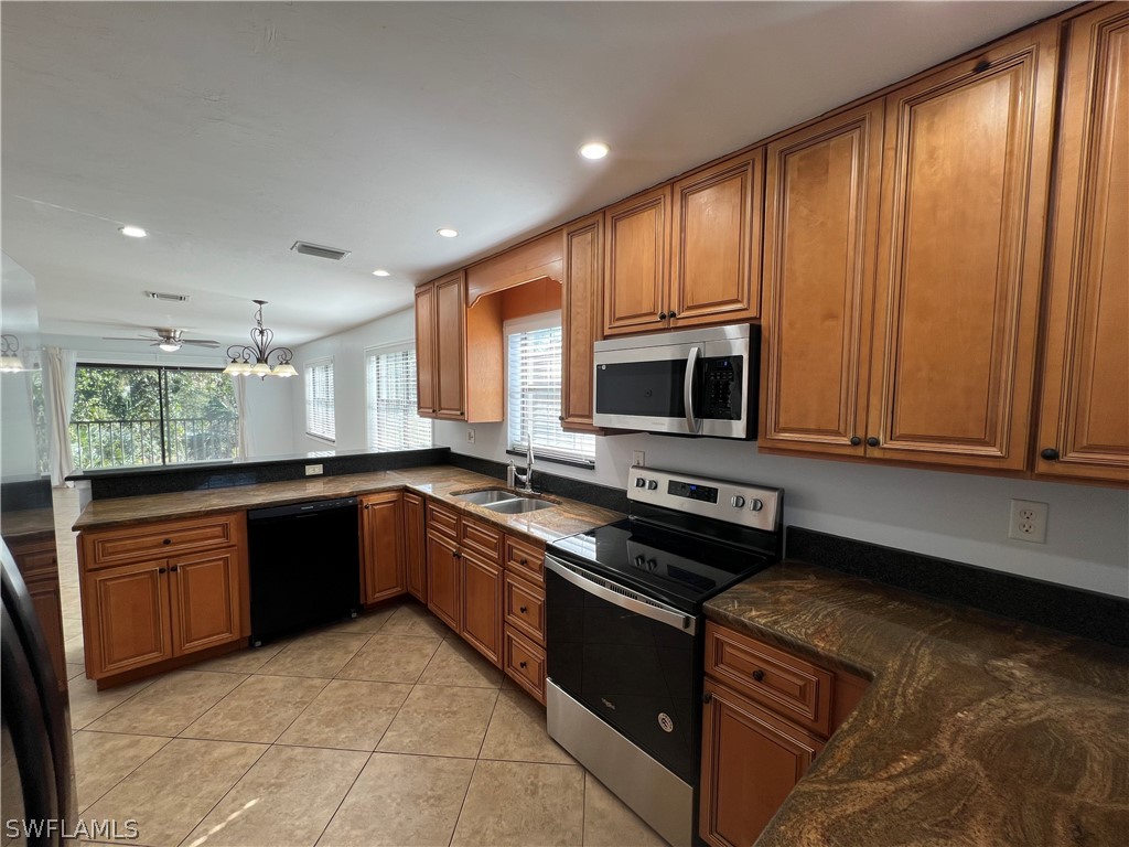 5270 Treetops Drive #J201 Naples FL 34113 226004038 image24