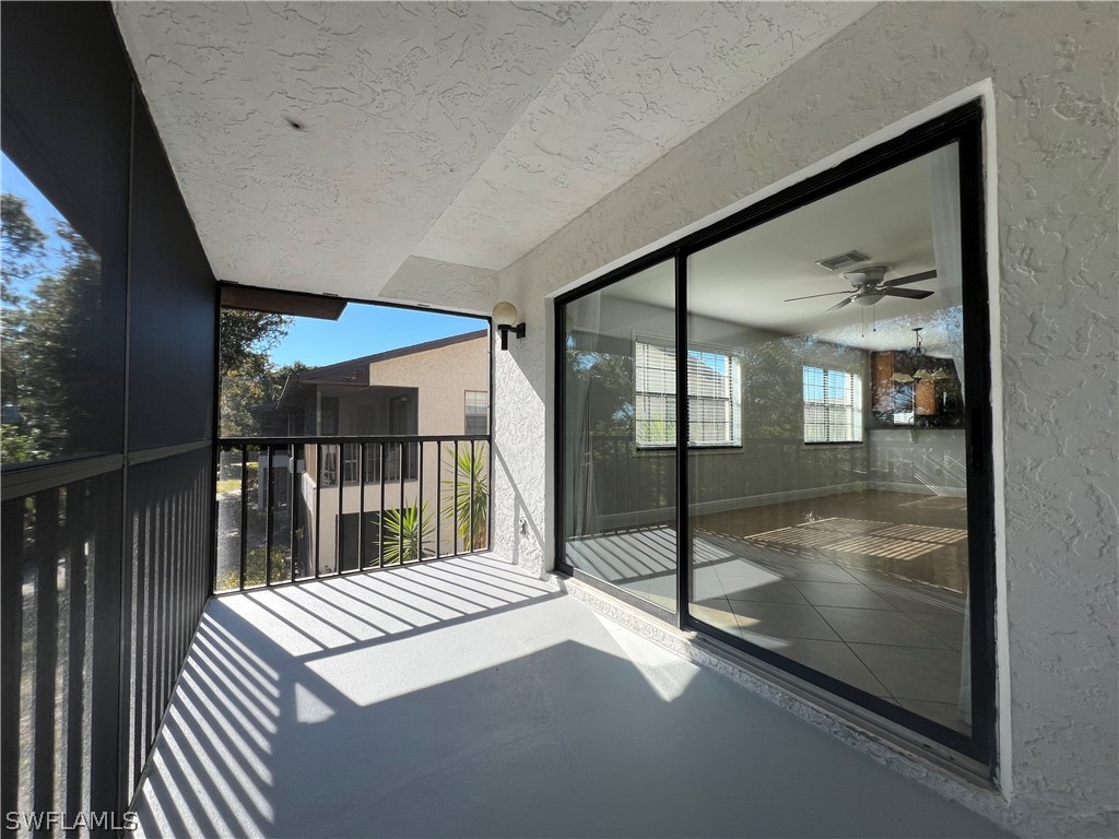 5270 Treetops Drive #J201 Naples FL 34113 226004038 image8