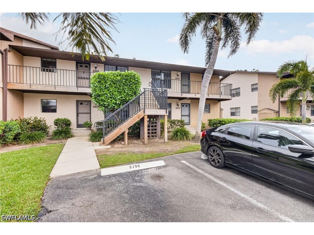 5270 Treetops Drive #J201 Naples FL 34113 226016502 image1