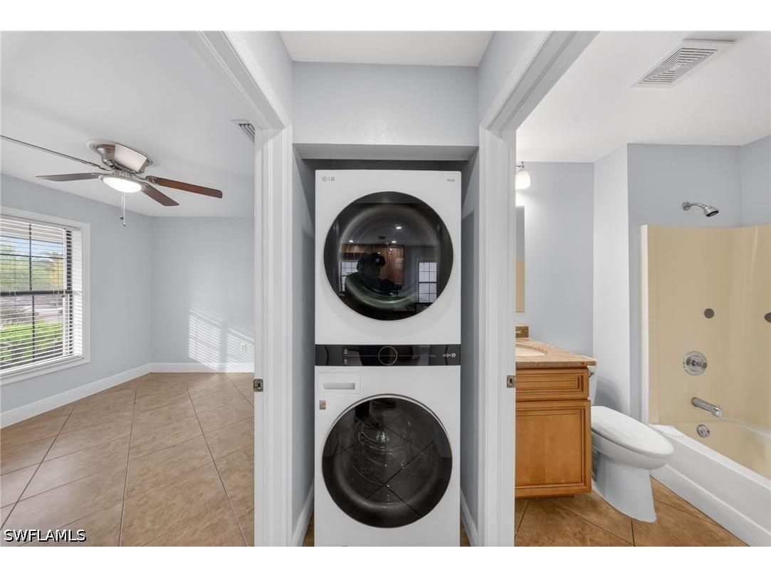 5270 Treetops Drive #J201 Naples FL 34113 226016502 image12