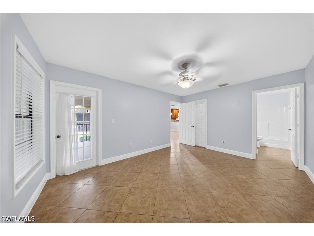 5270 Treetops Drive #J201 Naples FL 34113 226016502 image14