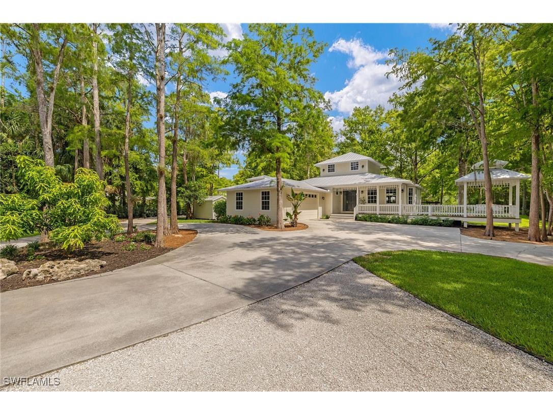 5271 Cherry Wood Drive Naples FL 34119 226005856 image2