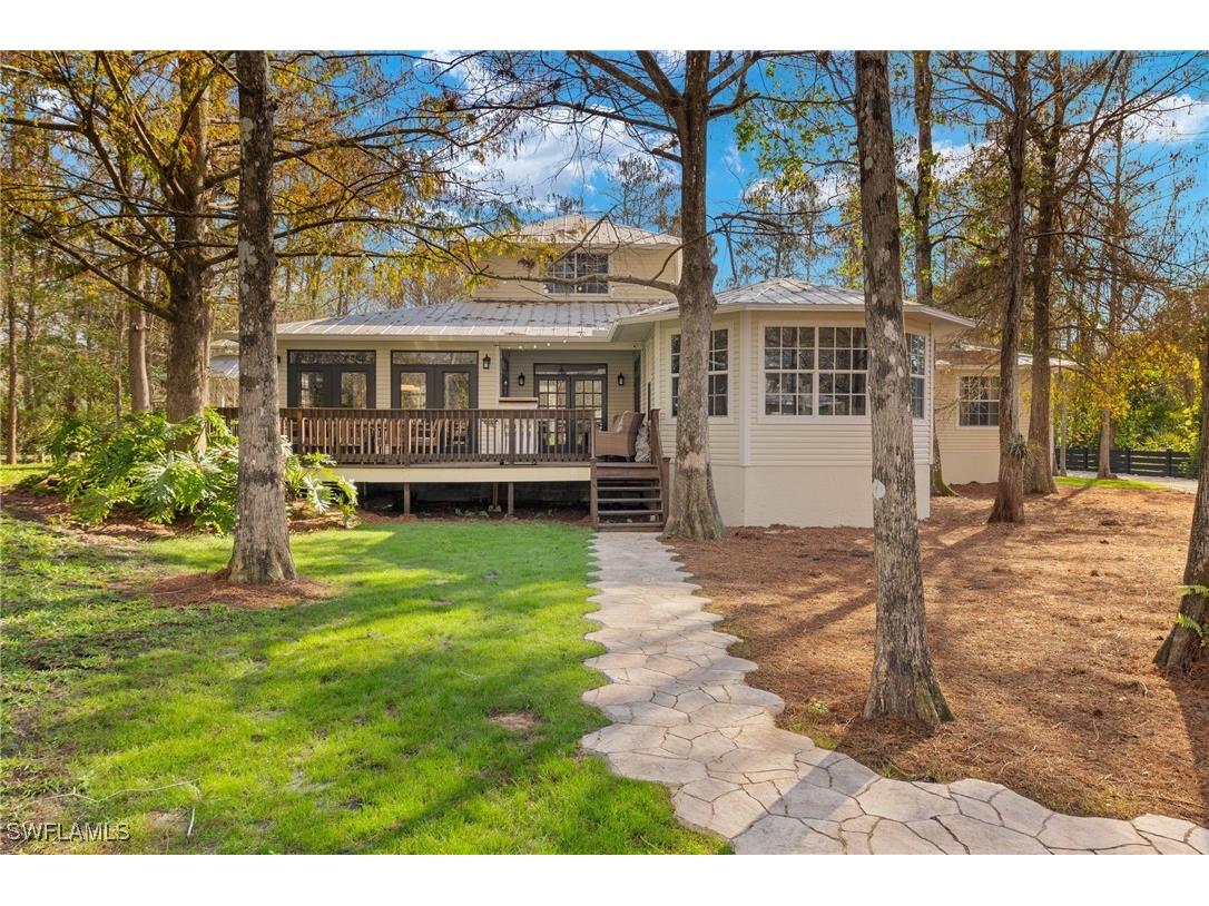 5271 Cherry Wood Drive Naples FL 34119 226005856 image3