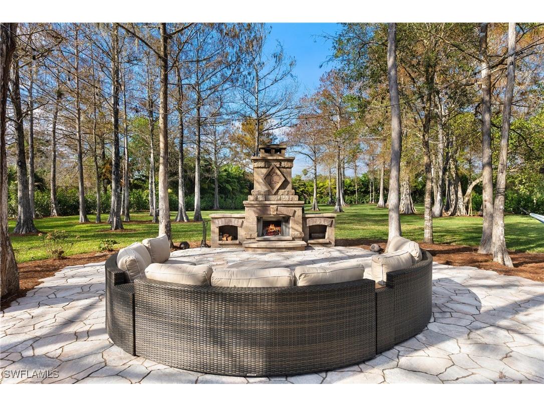 5271 Cherry Wood Drive Naples FL 34119 226005856 image35
