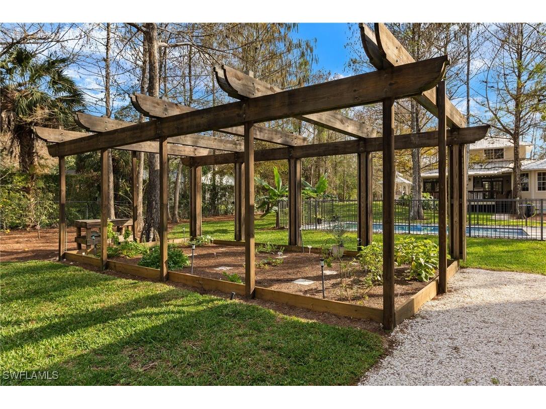 5271 Cherry Wood Drive Naples FL 34119 226005856 image38