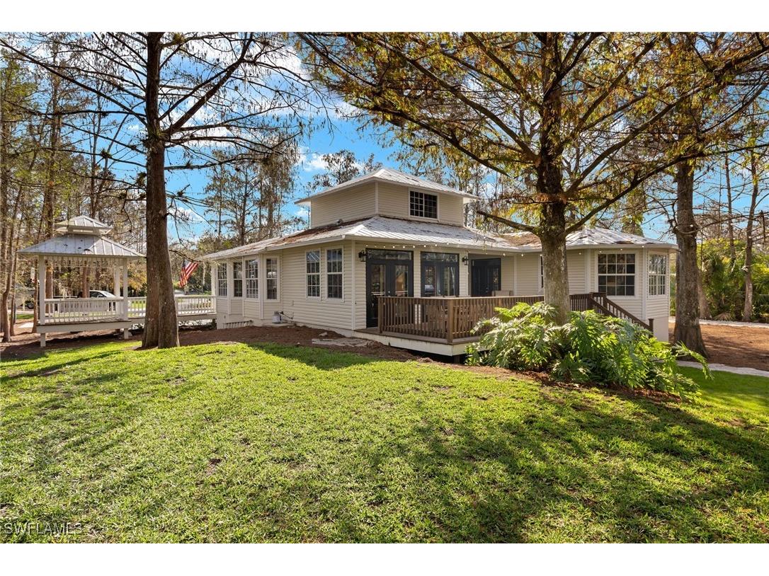5271 Cherry Wood Drive Naples FL 34119 226005856 image4