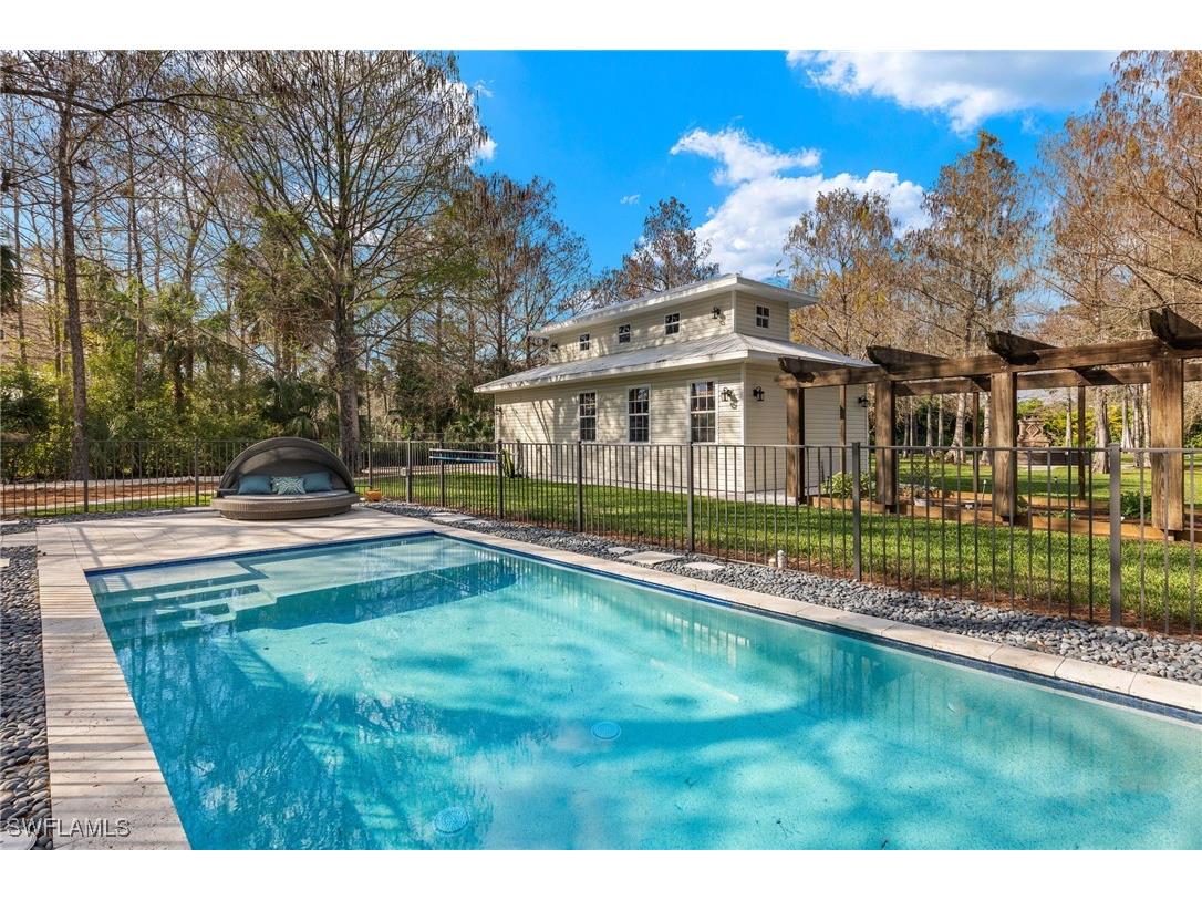 5271 Cherry Wood Drive Naples FL 34119 226005856 image8