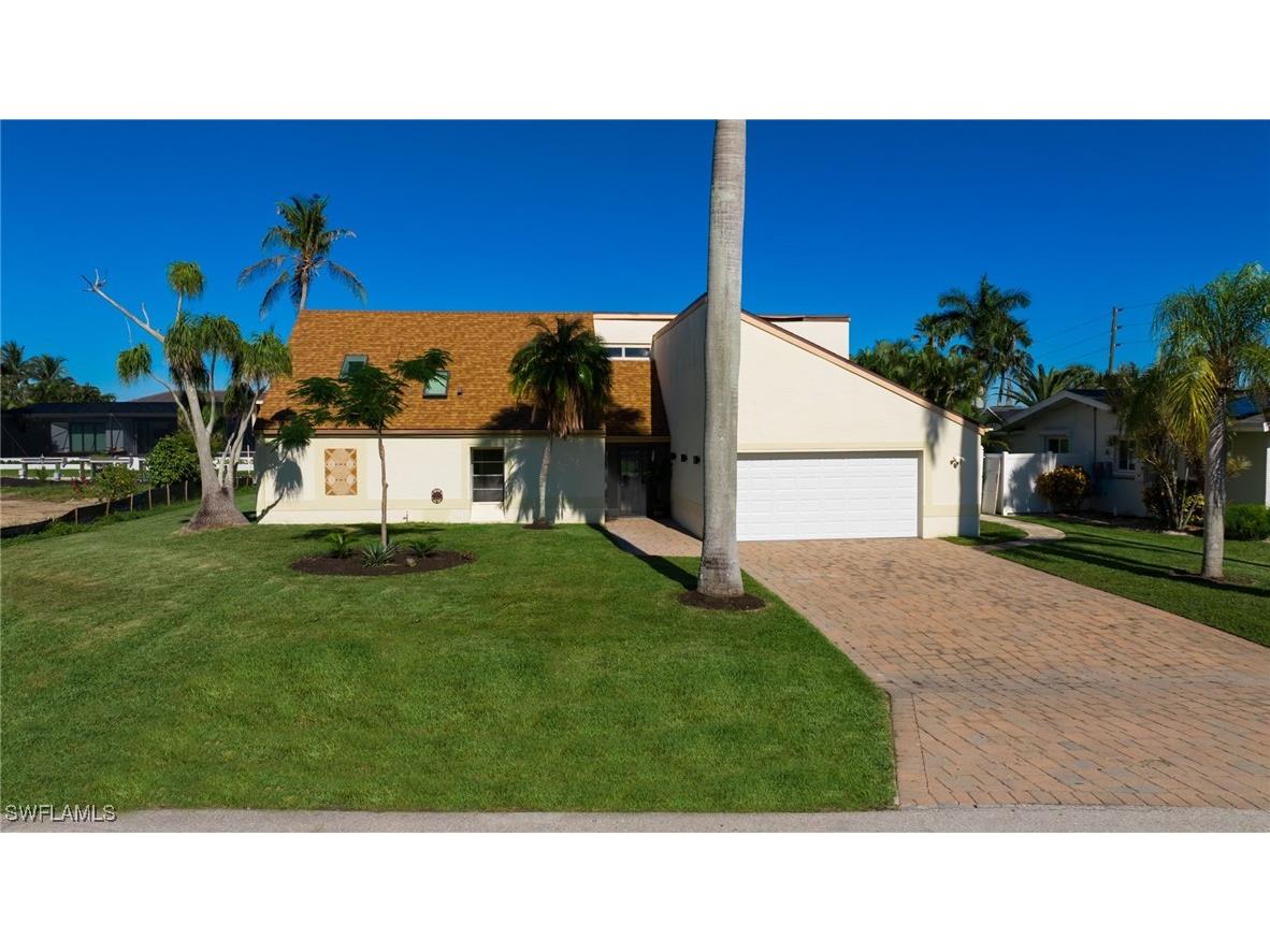 5271 Skylark Court Cape Coral FL 33904 224100317 image1