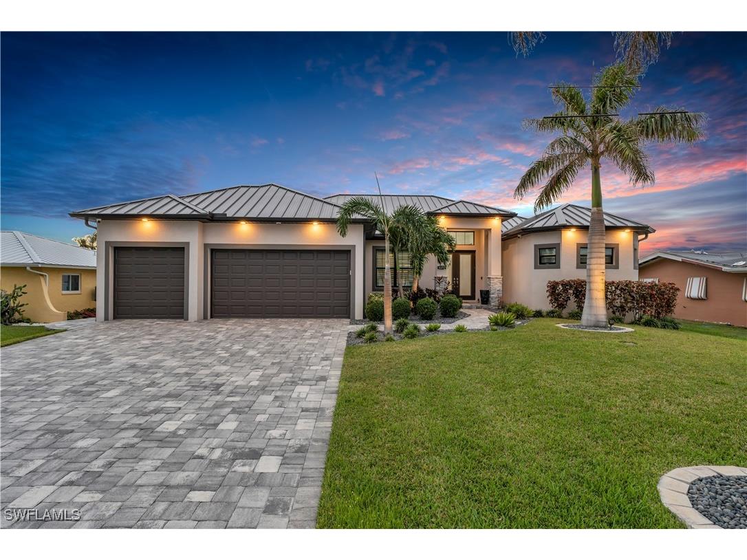 5272 Tamiami Court Cape Coral FL 33904 224094097 image1