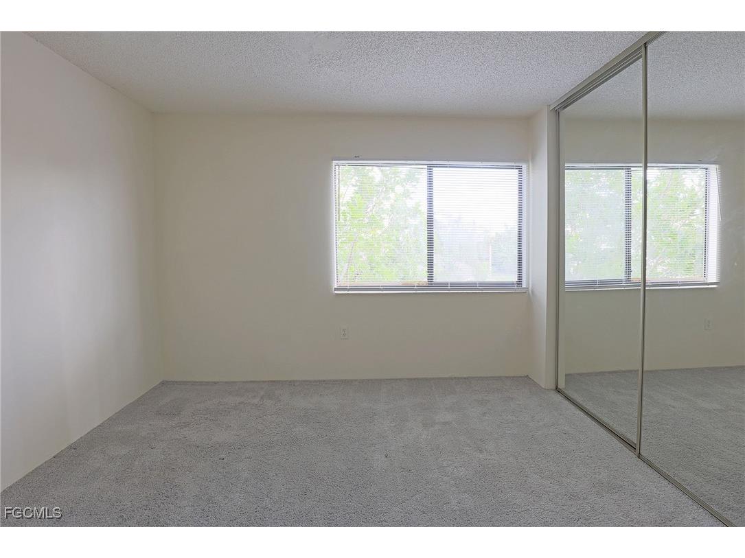 5274 Cedarbend Drive #3 Fort Myers FL 33919 2025021677 image14