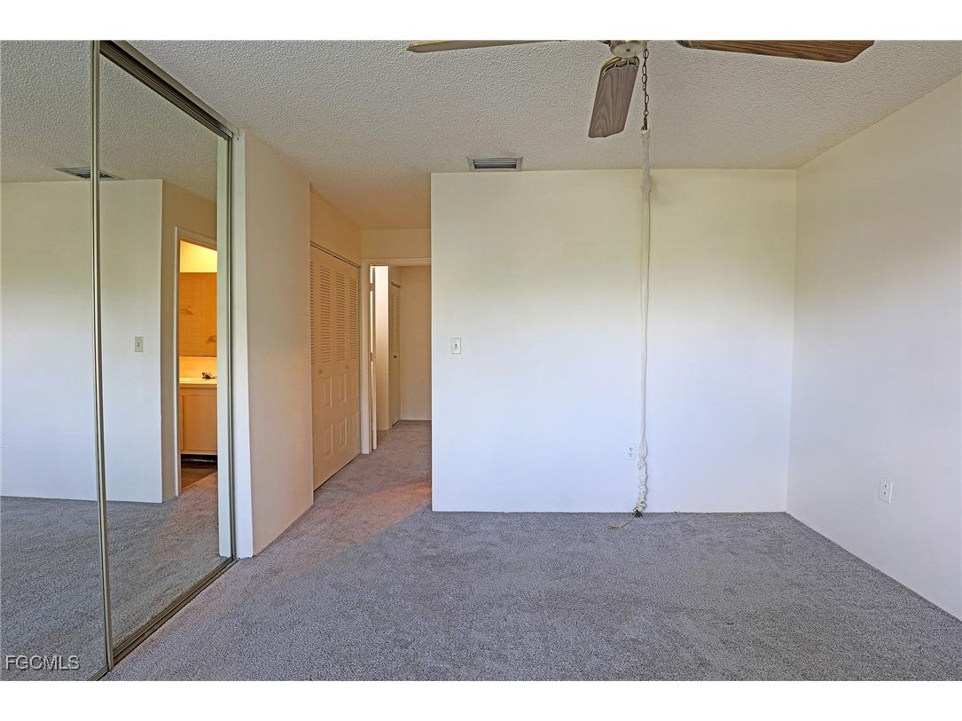 5274 Cedarbend Drive #3 Fort Myers FL 33919 2025021677 image15