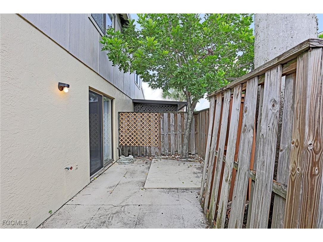 5274 Cedarbend Drive #3 Fort Myers FL 33919 2025021677 image18