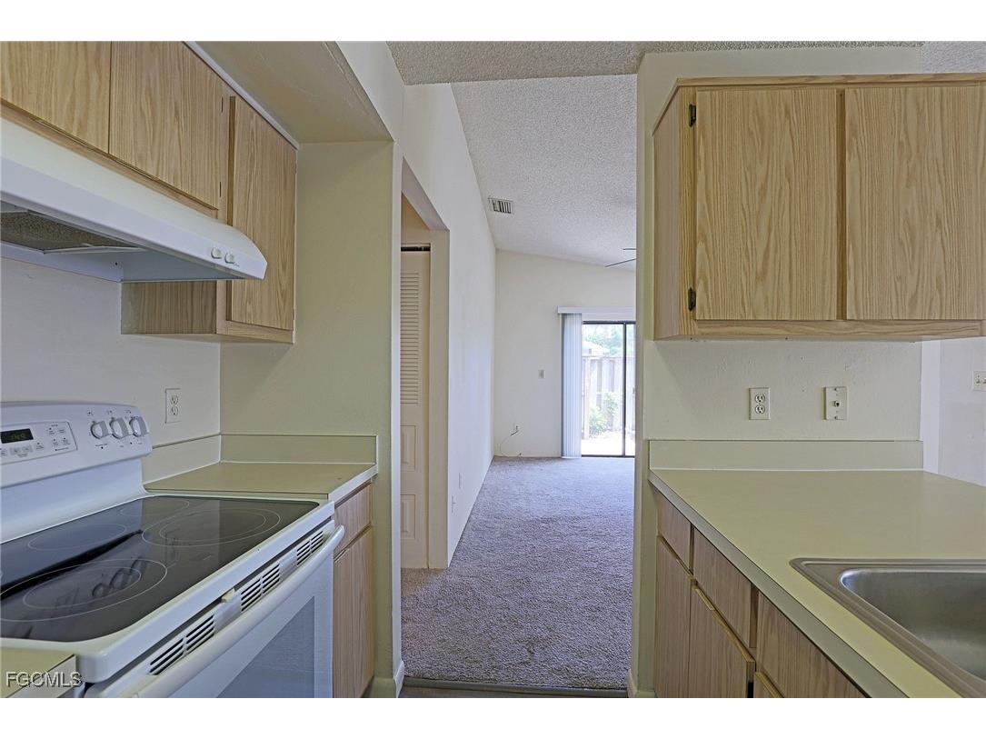 5274 Cedarbend Drive #3 Fort Myers FL 33919 2025021677 image9
