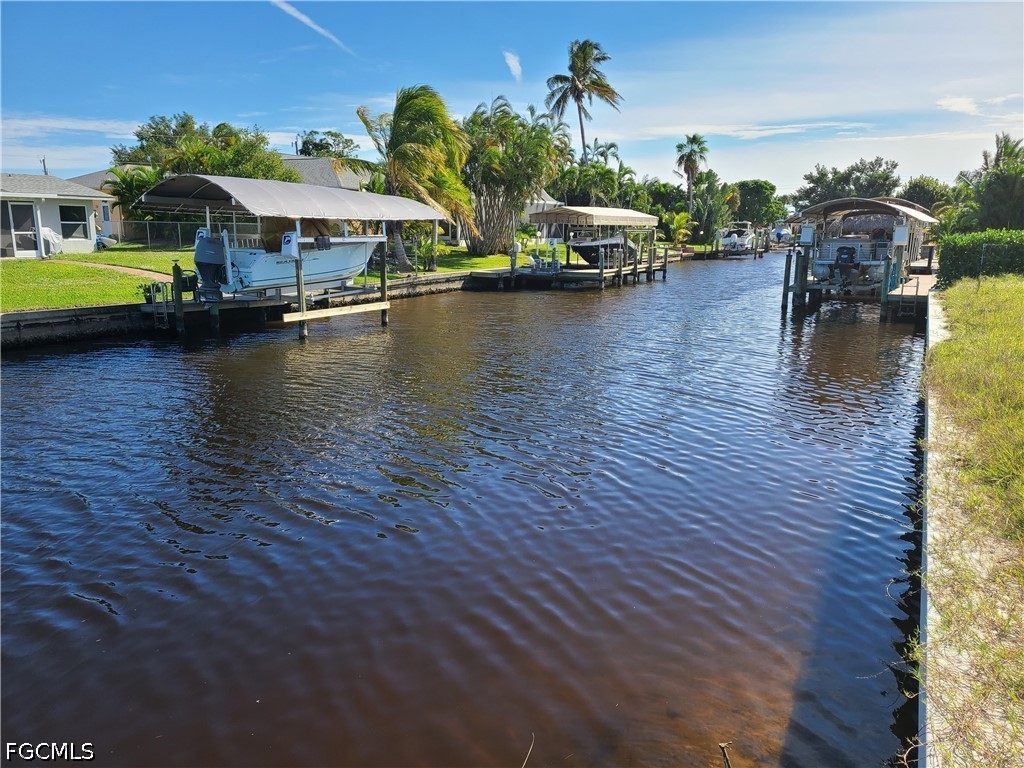 5275 Tiffany Court Cape Coral FL 33904 2026020171 image2