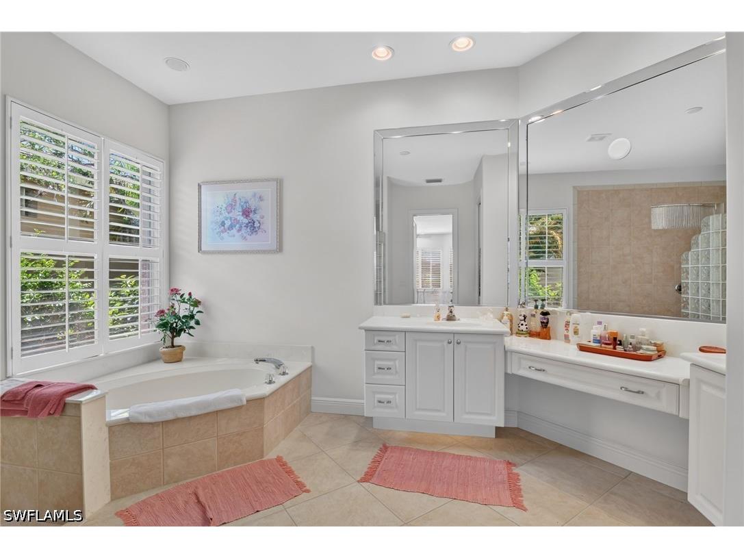 5278 Kensington High Street Naples FL 34105 226024497 image22