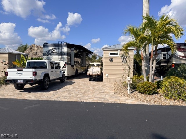 5279 Cypress Trail Resort Circle Fort Myers FL 33905 2026009804 image2