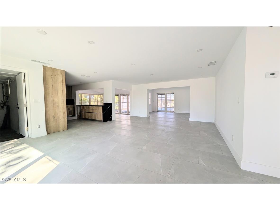 5279 Stratford Court Cape Coral FL 33904 226004881 image2