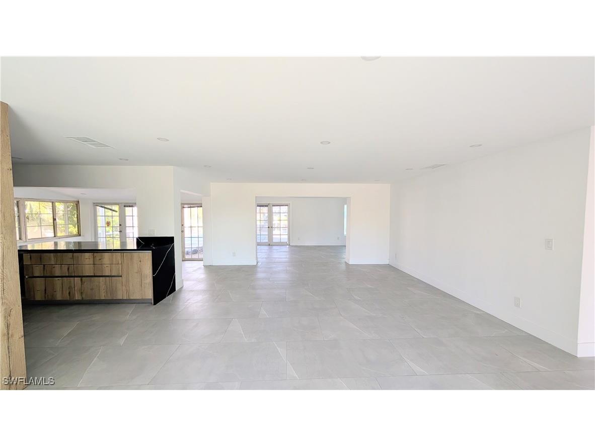 5279 Stratford Court Cape Coral FL 33904 226004881 image3