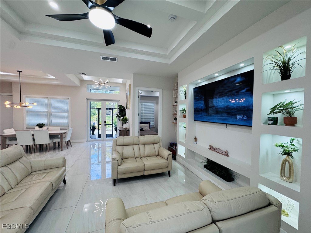 528 Jacaranda Parkway E Cape Coral FL 33909 2025012225 image22