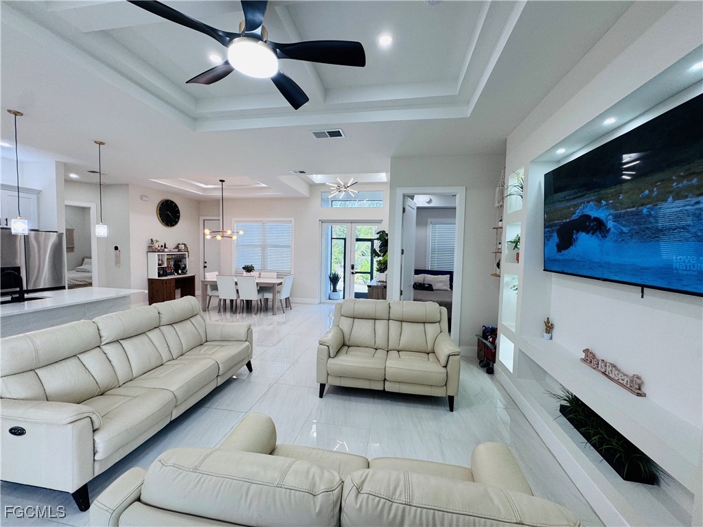 528 Jacaranda Parkway E Cape Coral FL 33909 2025012225 image24