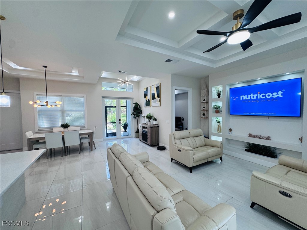 528 Jacaranda Parkway E Cape Coral FL 33909 2025012225 image34