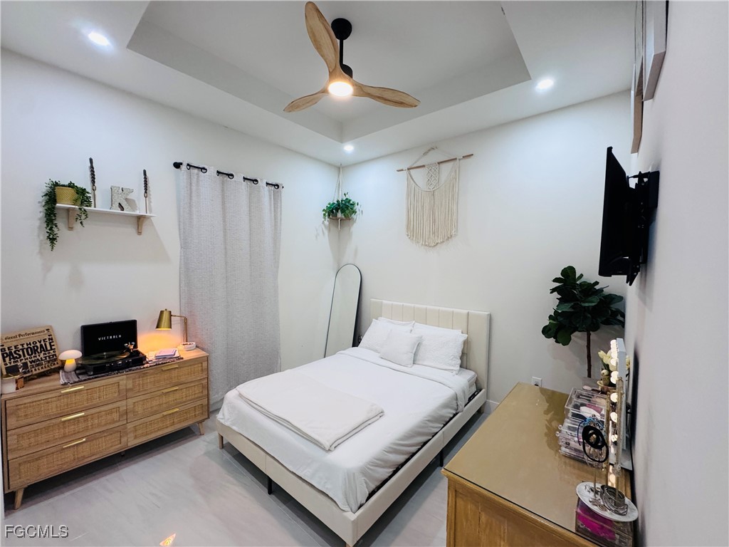 528 Jacaranda Parkway E Cape Coral FL 33909 2025012225 image42