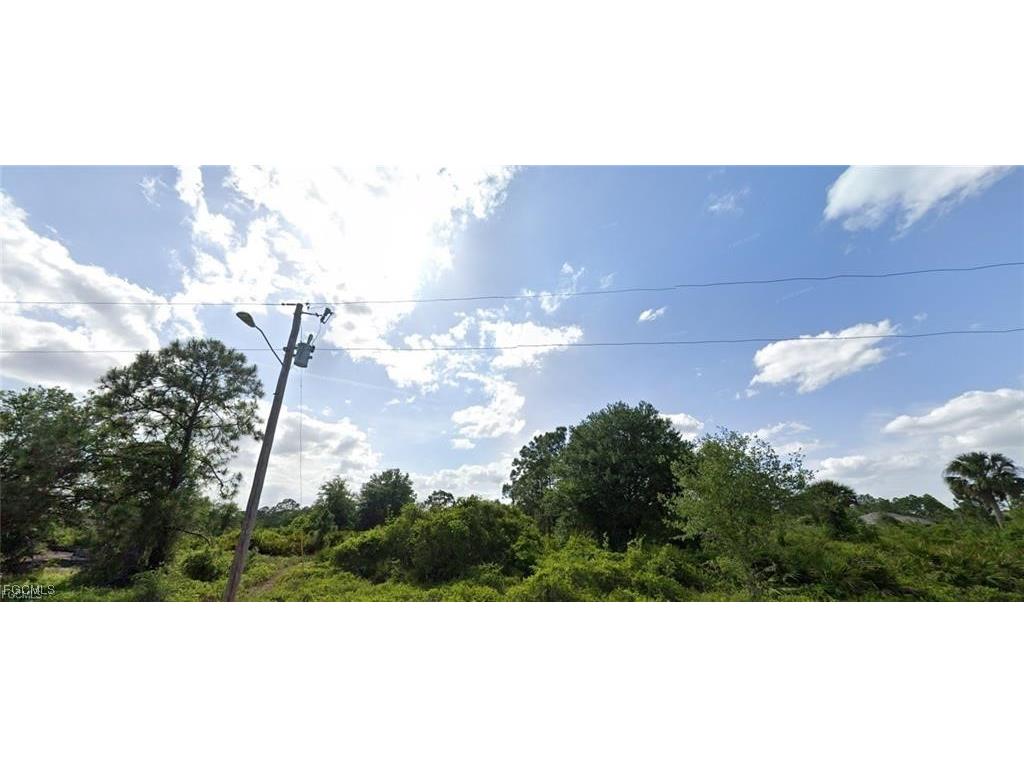 528 Parker Avenue S Lehigh Acres FL 33974 2026004729 image1