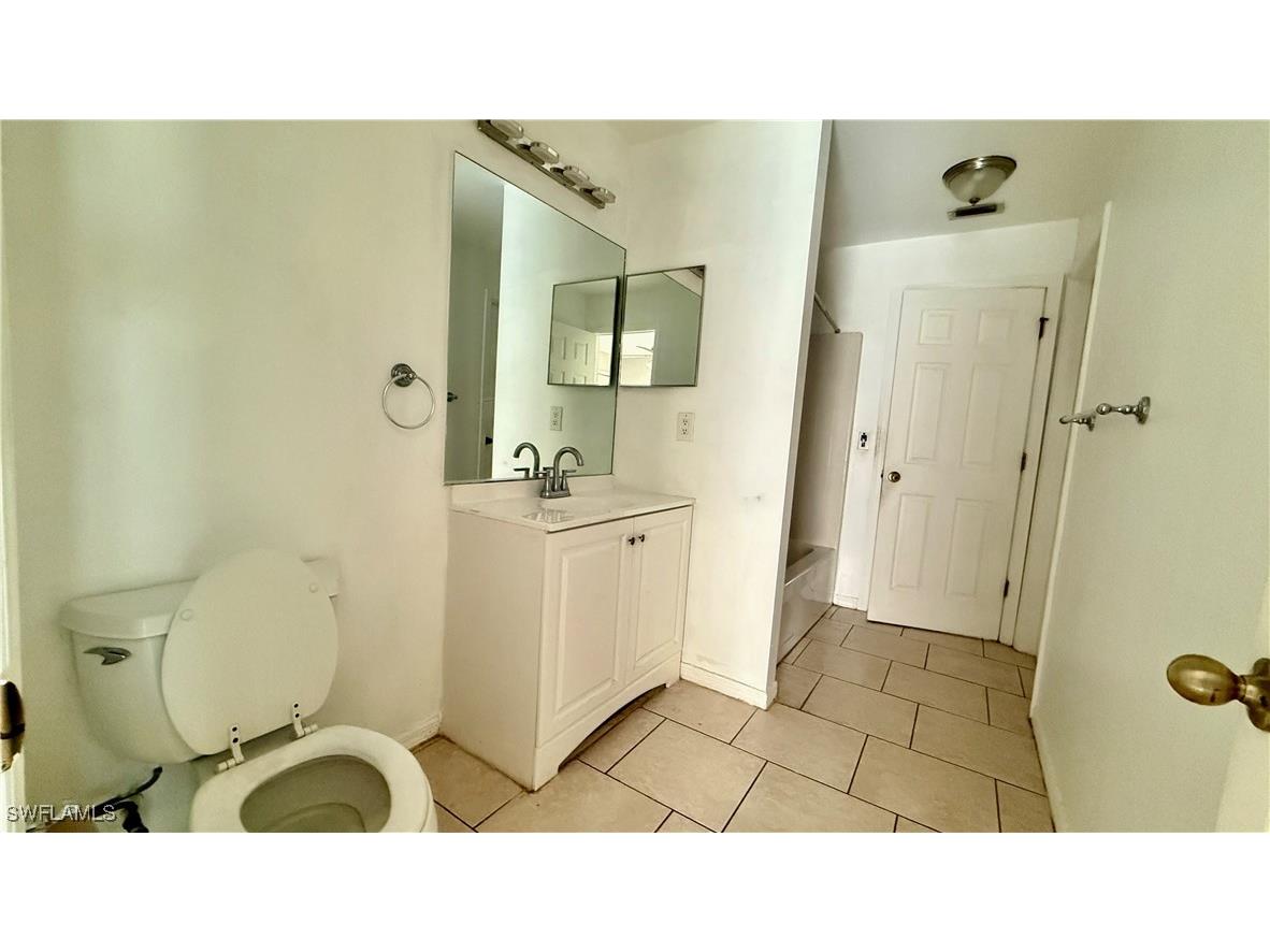 528 Peerless Circle Lehigh Acres FL 33974 225071115 image6