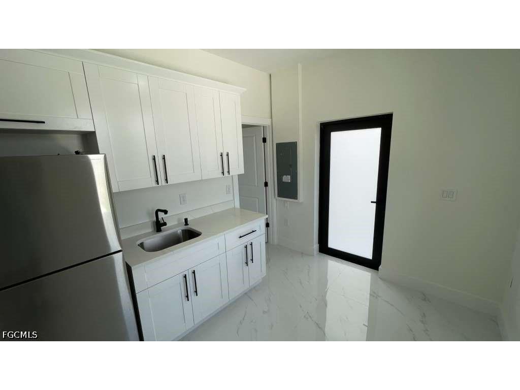 528 Raintree Street E Lehigh Acres FL 33974 2026015989 image4