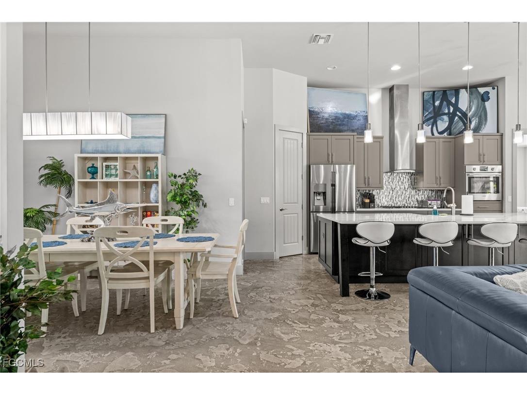 528 SE 14th Terrace Cape Coral FL 33990 2025013859 image12