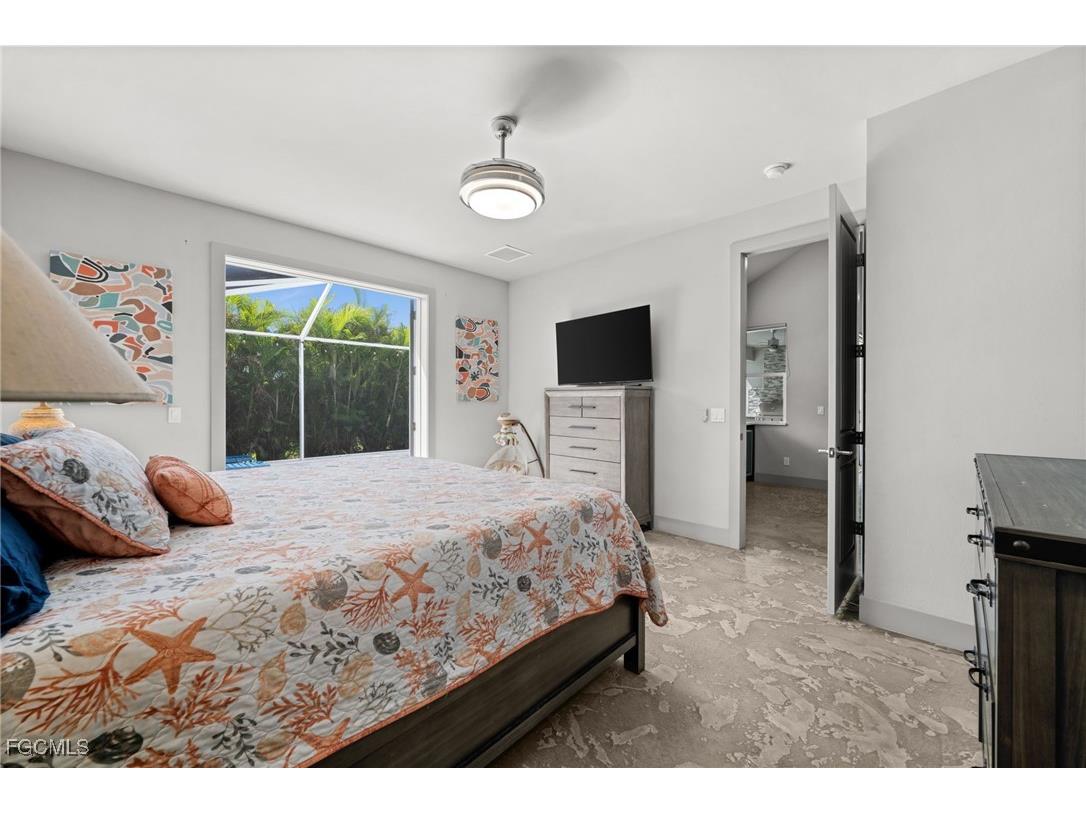 528 SE 14th Terrace Cape Coral FL 33990 2025013859 image32