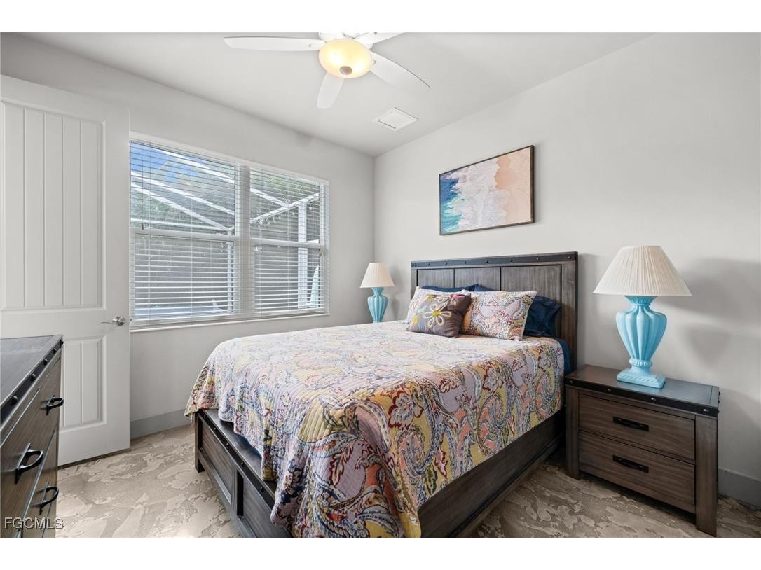 528 SE 14th Terrace Cape Coral FL 33990 2025013859 image33