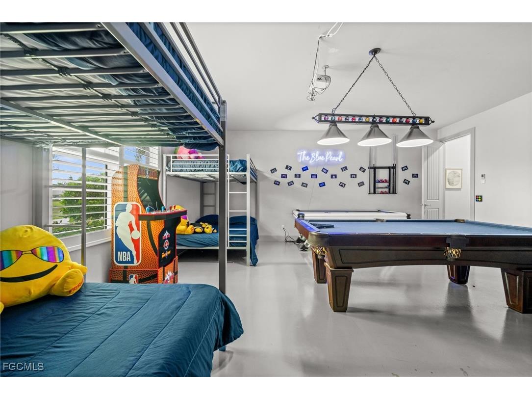 528 SE 14th Terrace Cape Coral FL 33990 2025013859 image37