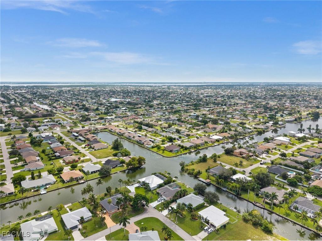 528 SE 14th Terrace Cape Coral FL 33990 2025013859 image42
