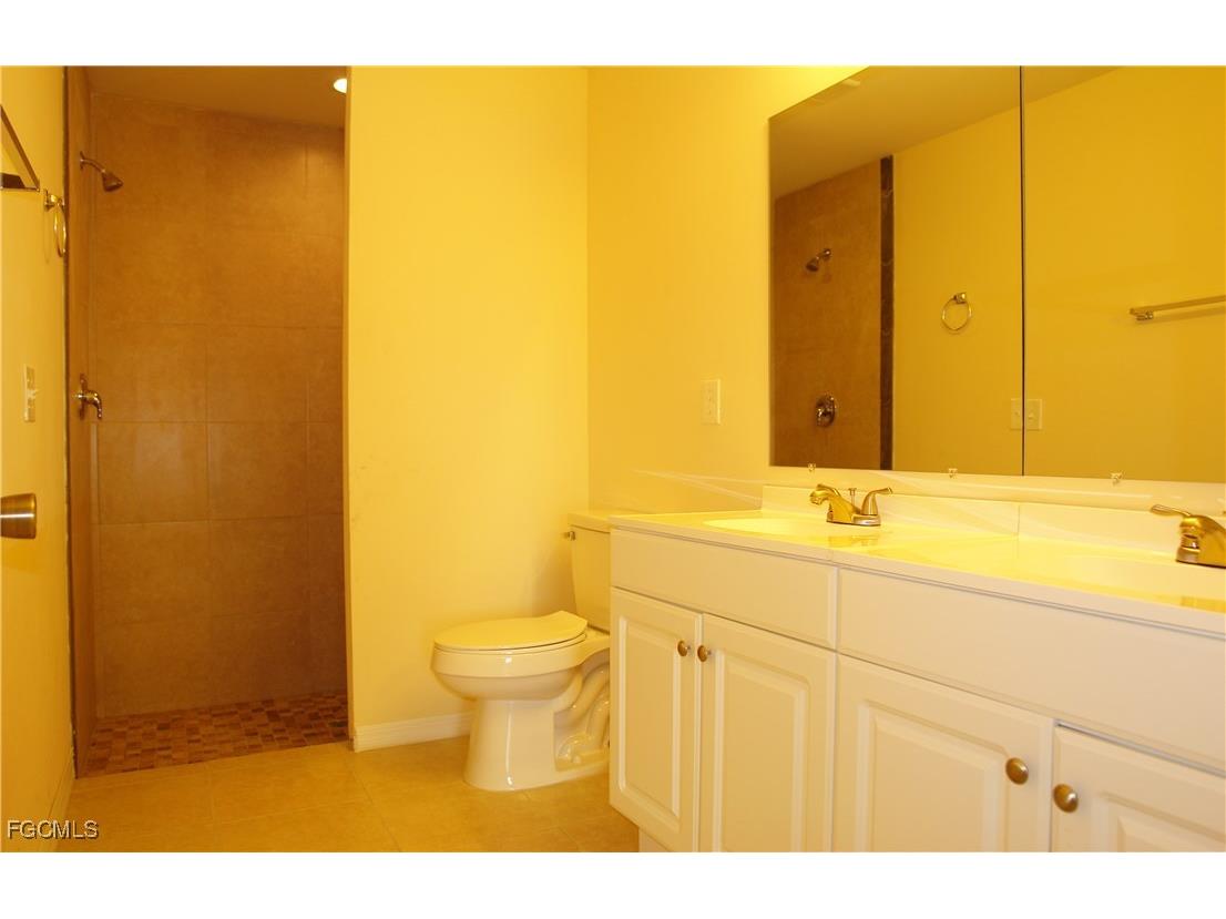 528 SE 5th Avenue Cape Coral FL 33990 2025019022 image21