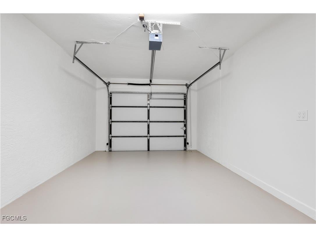 5282 Concord Way Fort Myers FL 33907 2025003410 image21