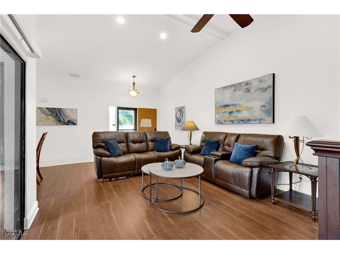 5282 Concord Way Fort Myers FL 33907 2025003410 image4