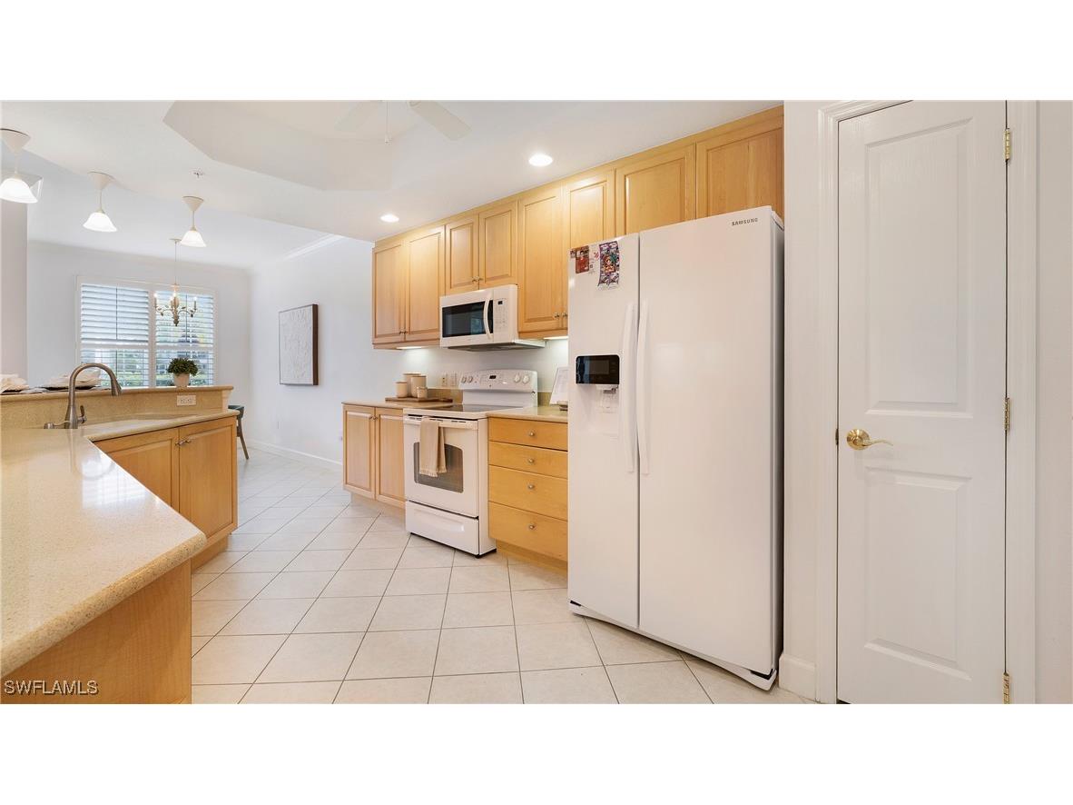 5284 Descanso Court #103B19 Sarasota FL 34238 225075433 image33