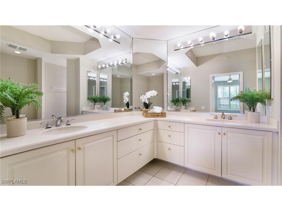 5284 Descanso Court #103B19 Sarasota FL 34238 225075433 image42