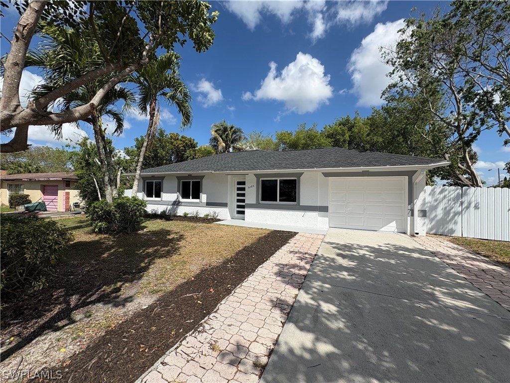 5285 SW 19 Place Naples FL 34116 226010956 image1