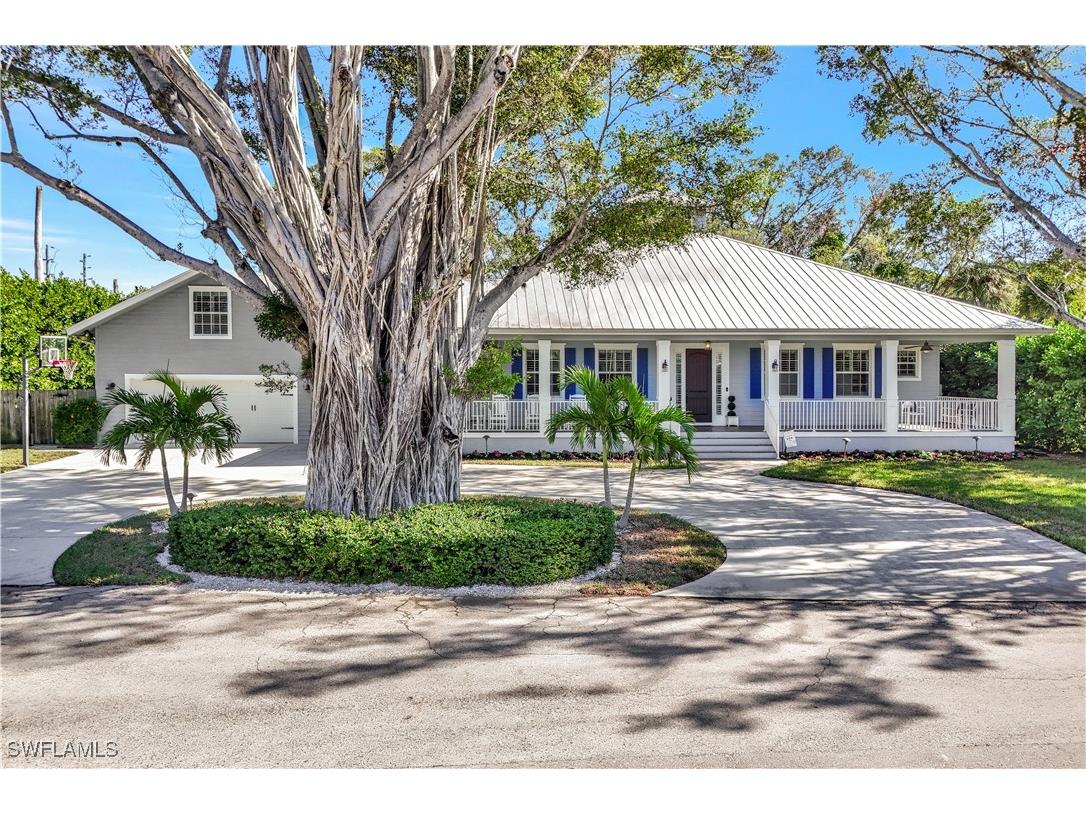 5288 Sand Dollar Lane Naples FL 34103 226001247 image1