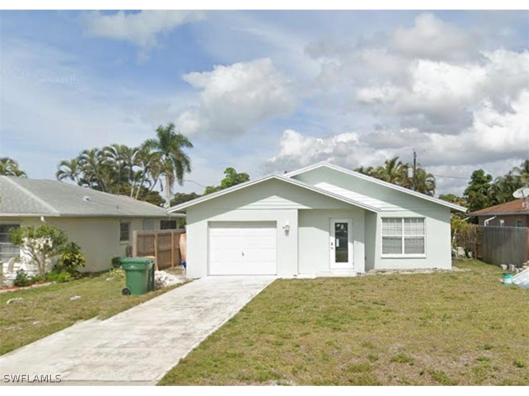 529 104th Avenue N Naples FL 34108 224029676 image1