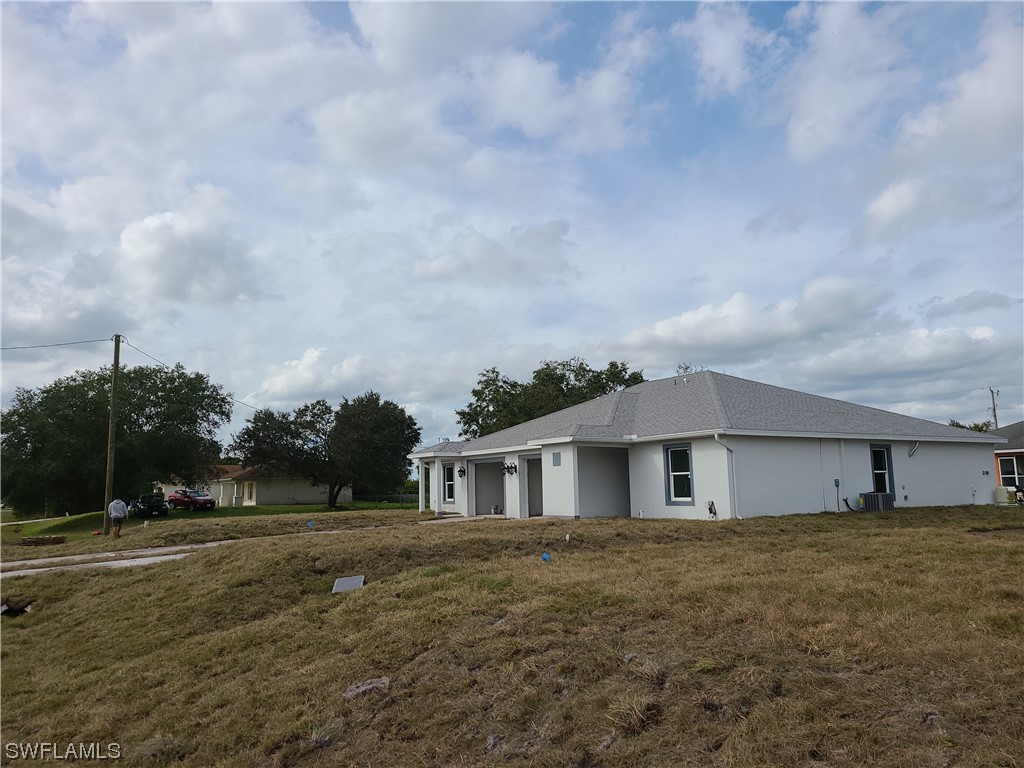 529-531 Piedmont Street Lehigh Acres FL 33974 223062760 image1