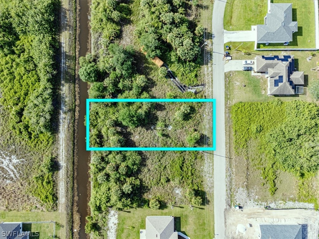 529 Kingsbury Lane Lehigh Acres FL 33974 224033024 image1