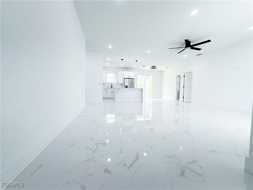 529 Knapp Street Lehigh Acres FL 33974 2025003635 image5