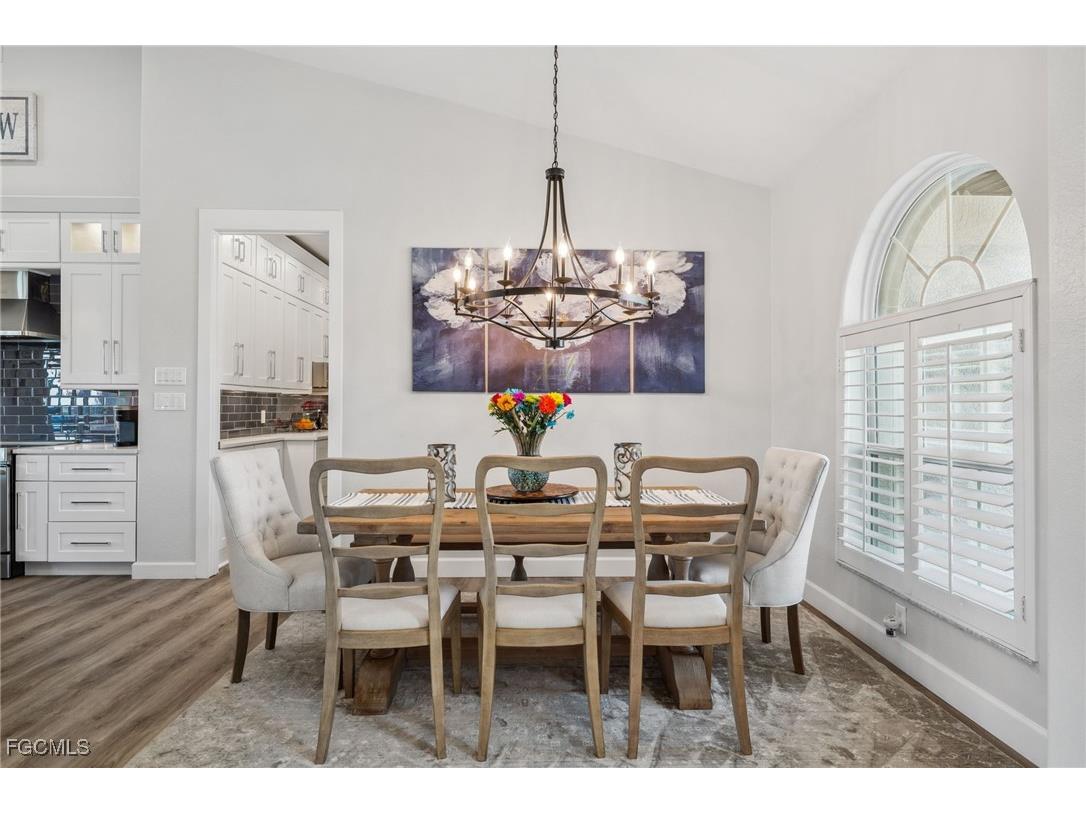 529 La Caruna Court Punta Gorda FL 33950 2025013877 image13